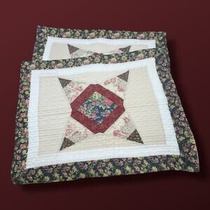 VTG 90s Quilted Patchwork Star Pillow Shams Set 2 Floral Cottage Whimsical Moody
